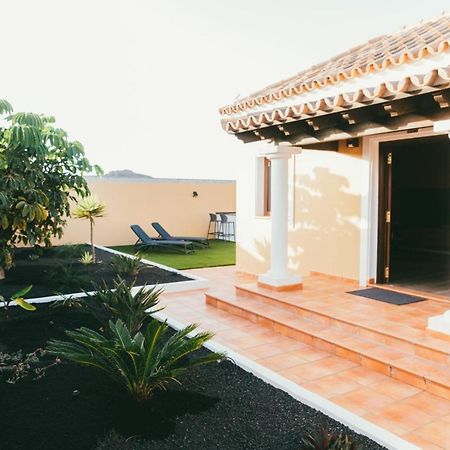 Moderne Villa Met Verwarmd Zwembad In Corralejo Buitenkant foto