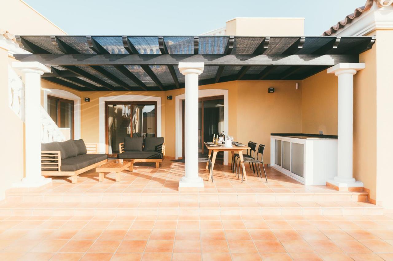 Moderne Villa Met Verwarmd Zwembad In Corralejo Buitenkant foto