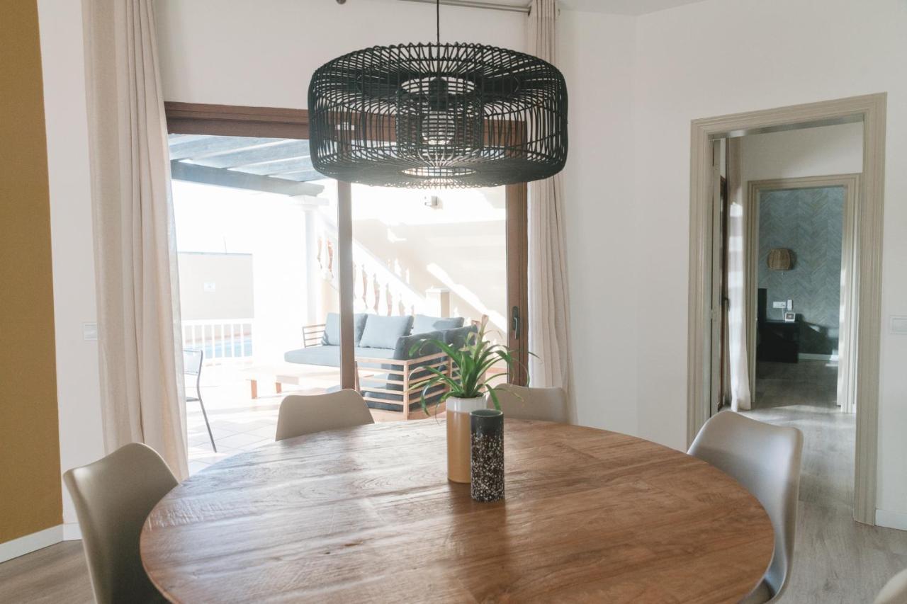 Moderne Villa Met Verwarmd Zwembad In Corralejo Buitenkant foto
